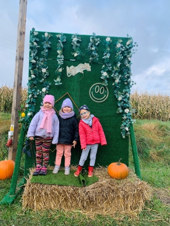 ee27405b-b09a-4168-8923-2ae77da7f630