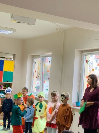 28ef2346-f1e3-4939-ba67-6e5a64d827c3