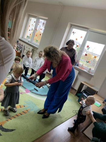 2ad919ea-413e-41e6-bb10-3a31c9b1887f