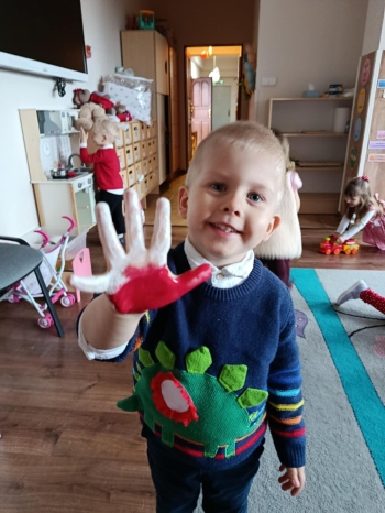 93b750a8-fd9d-49eb-8476-f56e94473c14