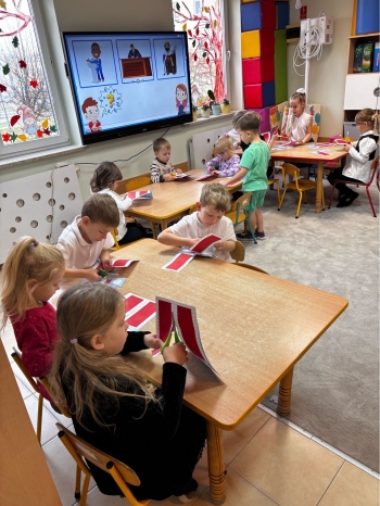 043d31d6-83cf-4c5a-8e58-c888fd2619a4