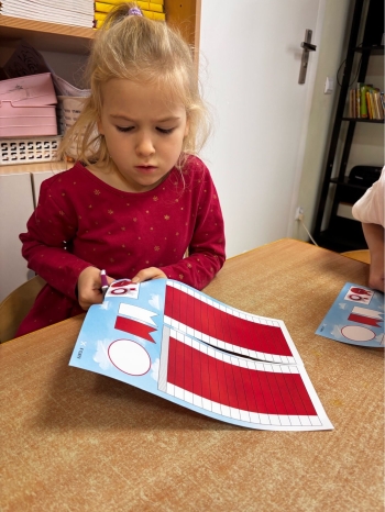 657ae6df-f49d-4d9b-8ef1-30450bfc1b8c