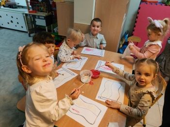 e997e744-8b5e-4ddd-ab7f-1c5fae563dae